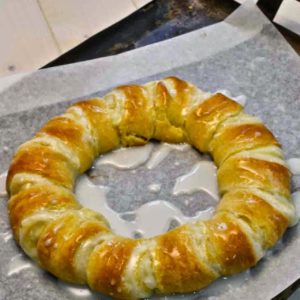 crescent cream cheese breakfast roll