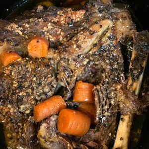 irish pot roast made with guinness stout, carrots and garlic