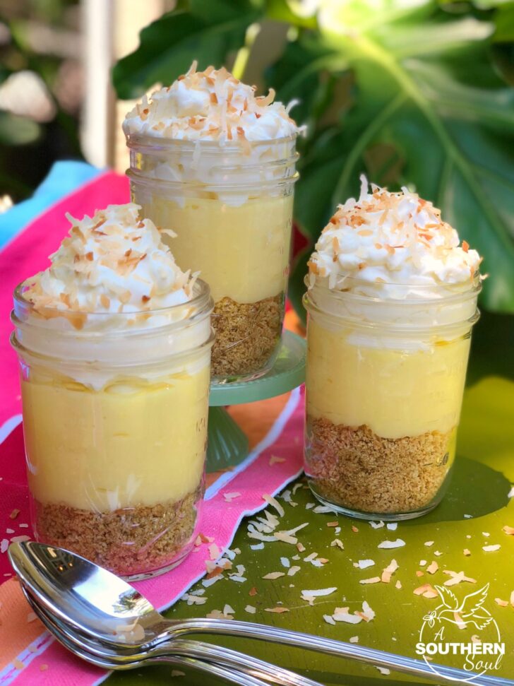 No Bake Coconut Cream Pie In A Jar
