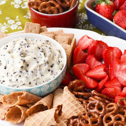 Chocolate Chip Cheesecake Dip