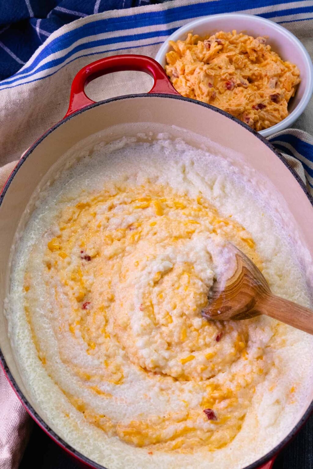 Easy Pimento Cheese Grits