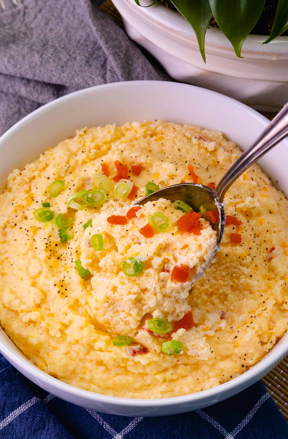 Easy Pimento Cheese Grits