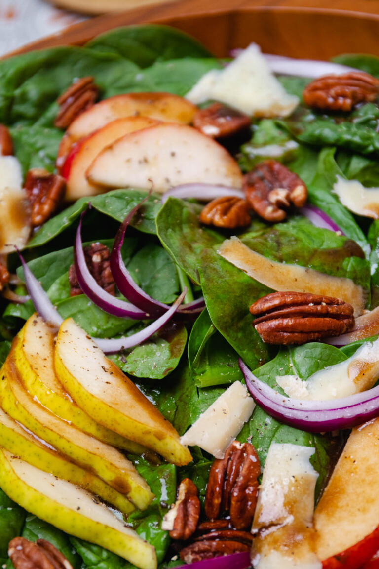 Pear And Spinach Salad With Balsamic Vinaigrette A Southern Soul