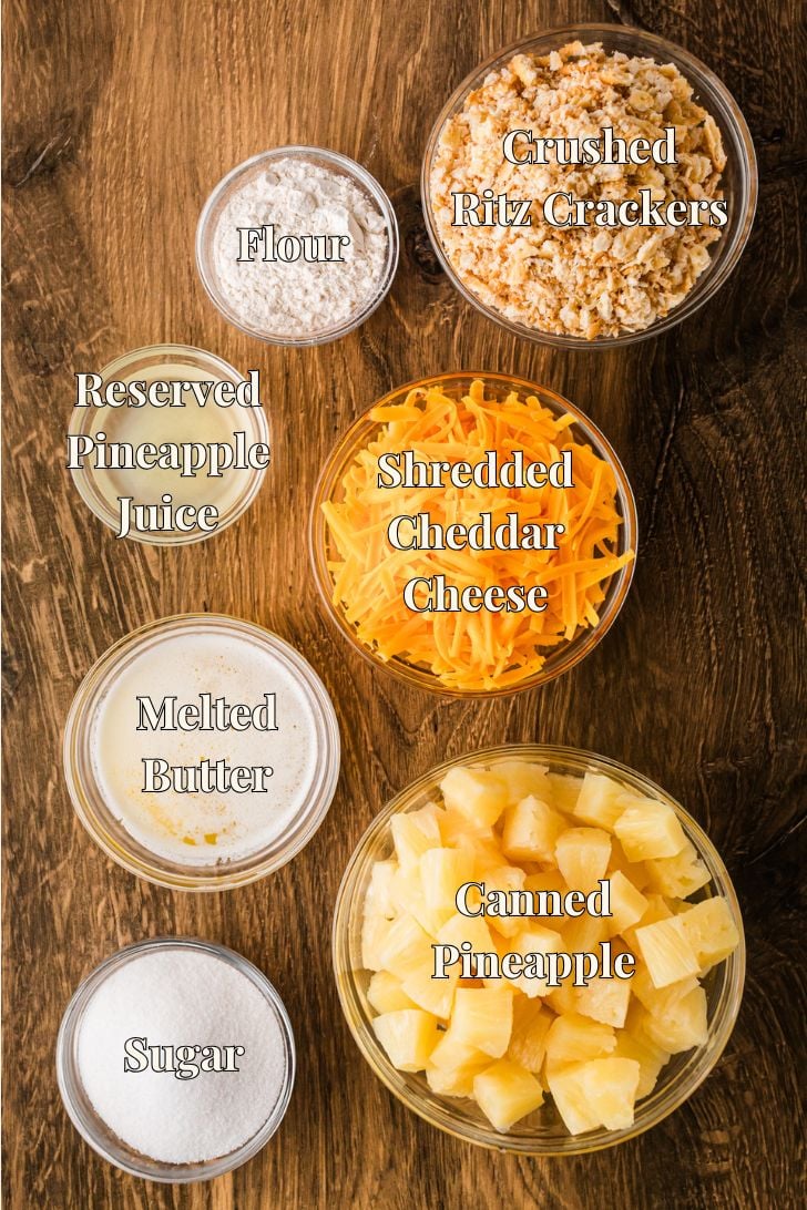 आसान दक्षिणी अनानास पुलाव के लिए सामग्री